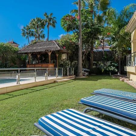 Beachside With Heated Pool *